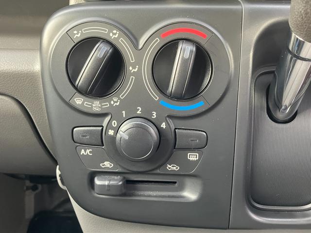 エブリイ PAリミテッド 6型 ナビ(TVレス) USB電源ソケット Bluetooth対応ナビ(TVレス) USB電源ソケット 衝突被害軽減システム オートライトシステム パワーウィンドー キーレスエントリー アイドリングストップシステム 盗難抑止システム(13枚目)