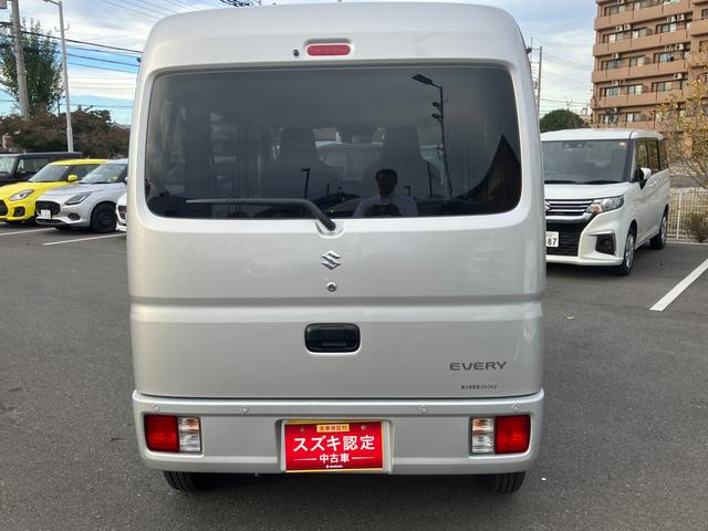 エブリイ PAリミテッド 6型 ナビ(TVレス) USB電源ソケット Bluetooth対応ナビ(TVレス) USB電源ソケット 衝突被害軽減システム オートライトシステム パワーウィンドー キーレスエントリー アイドリングストップシステム 盗難抑止システム(23枚目)