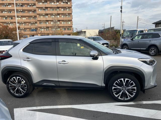 ヤリスクロス ハイブリットZ ドライブレコーダー バックカメラ プッシュスタート ETC 衝突被害軽減システム(38枚目)