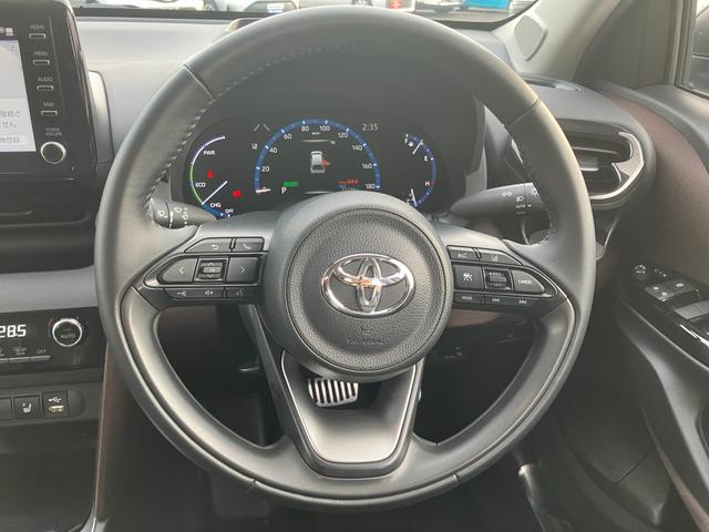 ヤリスクロス ハイブリットZ ドライブレコーダー バックカメラ プッシュスタート ETC 衝突被害軽減システム(62枚目)