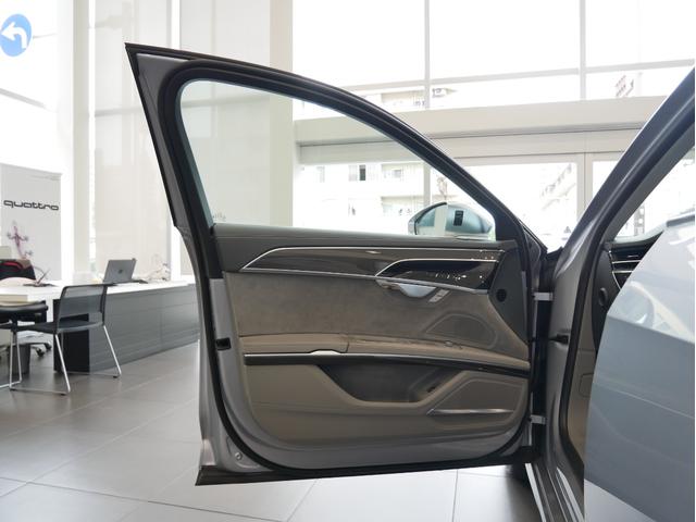 アウディ ｓ８ ベースグレード 認定中古車 左ハンドル 1380 0万円 令和3年 21年 広島県 中古車 価格 Com