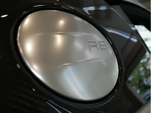 V10クーペパフォマンス5.2FSIクワSトロニック 認定中古車 ダイナミックステアリング セラミックブレーキ ダイヤモンドステッチ(63枚目)