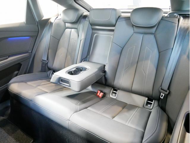 Ｑ４スポーツバック ｅ－トロン ４０ｅ－トロン　アドバンスド　認定中古車　ａｄｖａｎｃｅｄインテリアプラスパッケージ　マトリクスＬＥＤヘッドライト　パーシャルレザー　アンビエントライト　シートヒーター　オートマチックテールゲート　スマホインターフェース（16枚目）