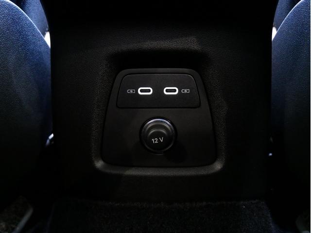 Ｑ４スポーツバック ｅ－トロン ４０ｅ－トロン　アドバンスド　認定中古車　ａｄｖａｎｃｅｄインテリアプラスパッケージ　マトリクスＬＥＤヘッドライト　パーシャルレザー　アンビエントライト　シートヒーター　オートマチックテールゲート　スマホインターフェース（23枚目）