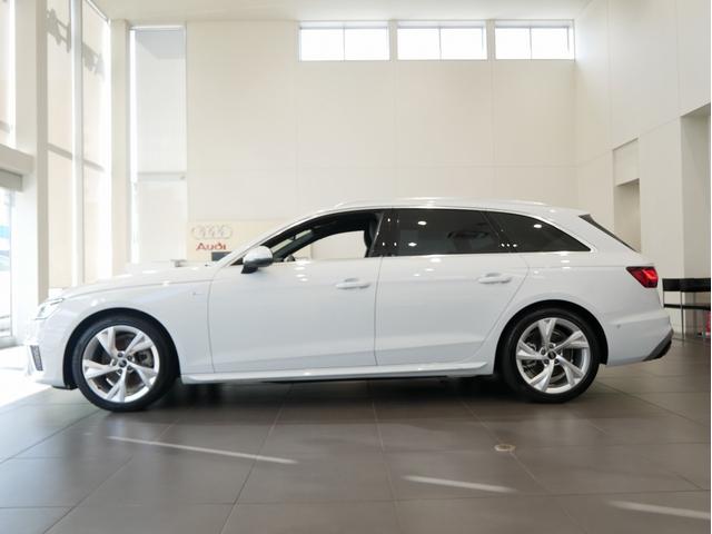 Ａ４アバント ３５ＴＤＩ　Ｓライン　認定中古車　コンフォートパッケージ　ＳＬＩＮＥｐｌｕｓパッケージ　ＴＶチューナー　マトリクスＬＥＤヘッドライト　サラウンドビューカメラ　シート、エクステリアミラーメモリー　アンビエントライト（4枚目）