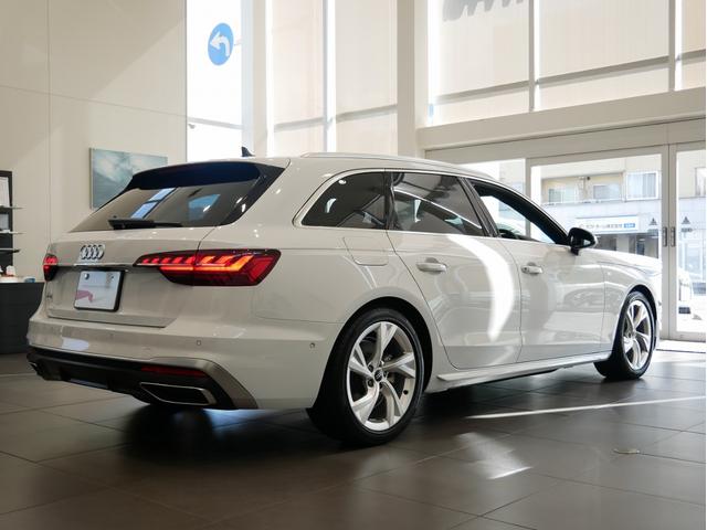 Ａ４アバント ３５ＴＤＩ　Ｓライン　認定中古車　コンフォートパッケージ　ＳＬＩＮＥｐｌｕｓパッケージ　ＴＶチューナー　マトリクスＬＥＤヘッドライト　サラウンドビューカメラ　シート、エクステリアミラーメモリー　アンビエントライト（7枚目）
