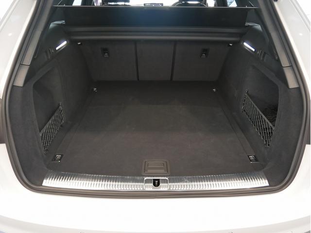 Ａ４アバント ３５ＴＤＩ　Ｓライン　認定中古車　コンフォートパッケージ　ＳＬＩＮＥｐｌｕｓパッケージ　ＴＶチューナー　マトリクスＬＥＤヘッドライト　サラウンドビューカメラ　シート、エクステリアミラーメモリー　アンビエントライト（19枚目）