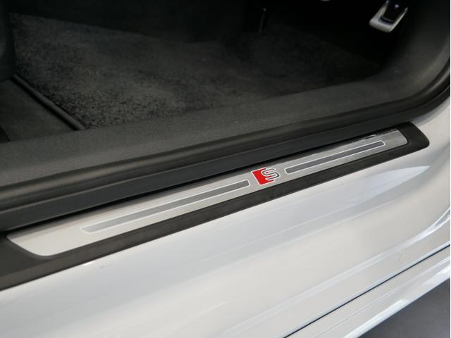 Ａ４アバント ３５ＴＤＩ　Ｓライン　認定中古車　コンフォートパッケージ　ＳＬＩＮＥｐｌｕｓパッケージ　ＴＶチューナー　マトリクスＬＥＤヘッドライト　サラウンドビューカメラ　シート、エクステリアミラーメモリー　アンビエントライト（64枚目）