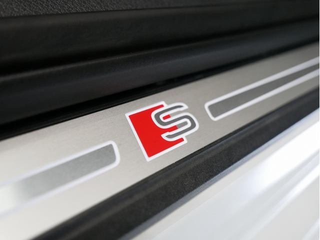 Ａ３ スポーツバック３０ＴＦＳＩ　スポーツ　認定中古車　ＳＬＩＮＥダイナミックリミテッド　（３７５台限定車）　アシスタンスパッケージ　Ａｕｄｉｓｐｏｒｔ１８インチアルミホイール　ＴＶ　マトリクスＬＥＤヘッドライト　バーチャルコックピット（50枚目）