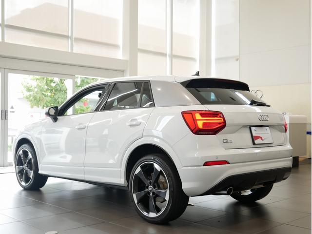 Ｑ２ ３０ＴＦＳＩスポーツ　認定中古車　ハッシュタグパッション　（３００台限定車）　アシスタンスパッケージ　ナビゲーションパッケージ　オートマチックテールゲート　Ａｕｄｉｓｐｏｒｔ１９インチアルミホイール　スマホインターフェース（5枚目）