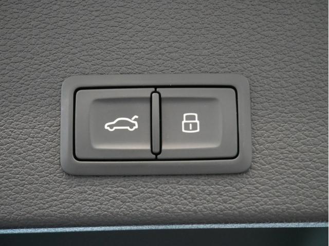 Ｑ２ ３０ＴＦＳＩスポーツ　認定中古車　ハッシュタグパッション　（３００台限定車）　アシスタンスパッケージ　ナビゲーションパッケージ　オートマチックテールゲート　Ａｕｄｉｓｐｏｒｔ１９インチアルミホイール　スマホインターフェース（19枚目）