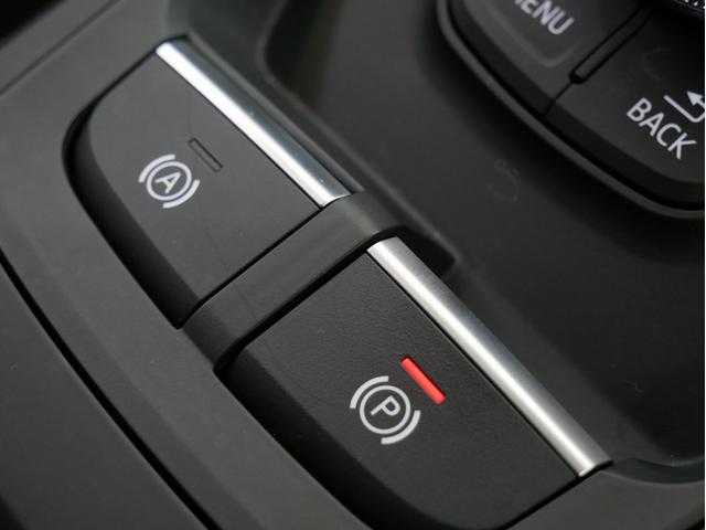 Ｑ２ ３０ＴＦＳＩスポーツ　認定中古車　ハッシュタグパッション　（３００台限定車）　アシスタンスパッケージ　ナビゲーションパッケージ　オートマチックテールゲート　Ａｕｄｉｓｐｏｒｔ１９インチアルミホイール　スマホインターフェース（29枚目）
