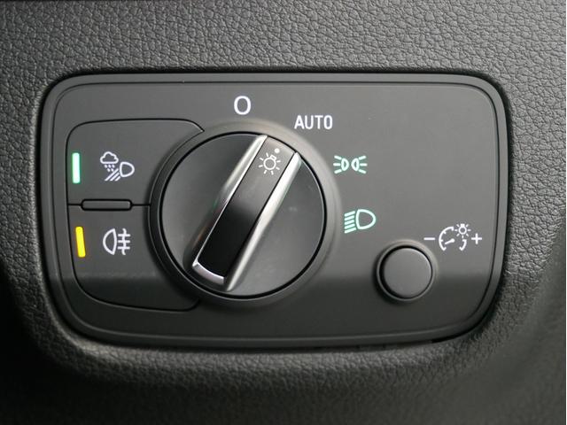 Ｑ２ ３０ＴＦＳＩスポーツ　認定中古車　ハッシュタグパッション　（３００台限定車）　アシスタンスパッケージ　ナビゲーションパッケージ　オートマチックテールゲート　Ａｕｄｉｓｐｏｒｔ１９インチアルミホイール　スマホインターフェース（43枚目）