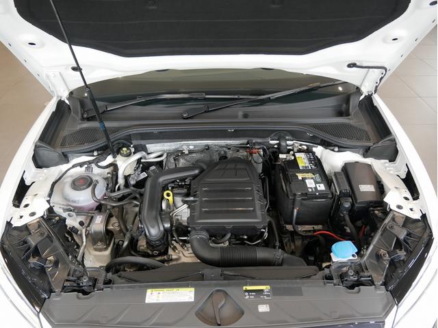 Ｑ２ ３０ＴＦＳＩスポーツ　認定中古車　ハッシュタグパッション　（３００台限定車）　アシスタンスパッケージ　ナビゲーションパッケージ　オートマチックテールゲート　Ａｕｄｉｓｐｏｒｔ１９インチアルミホイール　スマホインターフェース（68枚目）