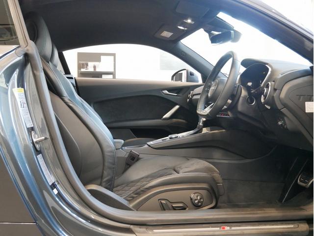 TTクーペ 40TFSI 認定中古車 Slineパッケージ Slineエクステリアパッケージ コンフォートパッケージ マトリクスLEDヘッドライト シートヒーター サイドアシスト(11枚目)