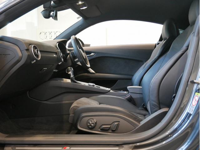 TTクーペ 40TFSI 認定中古車 Slineパッケージ Slineエクステリアパッケージ コンフォートパッケージ マトリクスLEDヘッドライト シートヒーター サイドアシスト(14枚目)