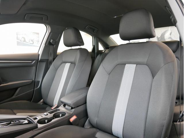 助手席シートコンディション良好です。