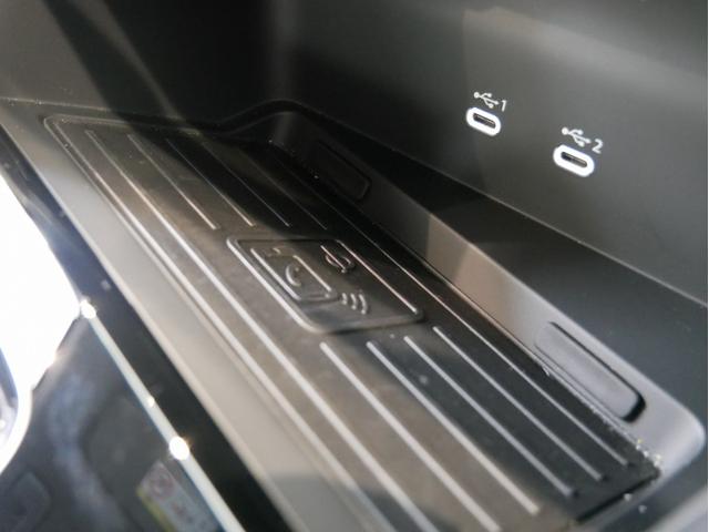 ワイヤレスチャージング機能　スマホを置くだけで充電可能です。