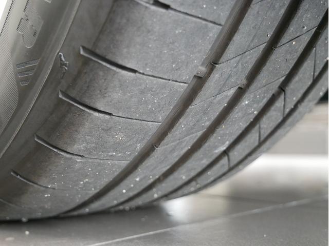 タイヤ溝