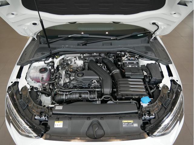 エンジンルーム