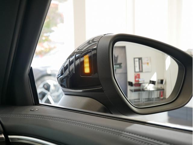 Ａ５ ＴＦＳＩ　１１０ｋＷ　認定中古車　ＳＬＩＮＥパッケージ　テクノロジーパッケージプロ　ライティングパッケージ　アンビエントライト　プライバシーガラス　アコースティックガラス（フロントサイド）ＭＭＩパッセンジャーディスプレイ（34枚目）