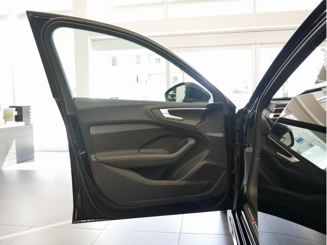 Ａ５ ＴＦＳＩ　１１０ｋＷ　認定中古車　ＳＬＩＮＥパッケージ　テクノロジーパッケージプロ　ライティングパッケージ　アンビエントライト　プライバシーガラス　アコースティックガラス（フロントサイド）ＭＭＩパッセンジャーディスプレイ（61枚目）