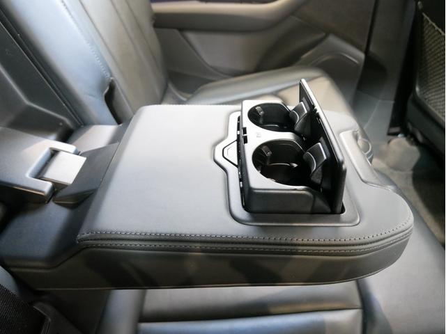 Ｑ７ ５５ＴＦＳＩクワトロ　Ｓライン　認定中古車　ＳＬＩＮＥ　７シーターパッケージ　バルコナレザーシート　アウディドライブセレクト　エアサスペンション　マトリクスＬＥＤヘッドライト　シートメモリー　４ゾーンオートマチックエアコン　ＴＶ（24枚目）