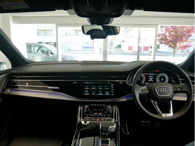 Ｑ７ ５５ＴＦＳＩクワトロ　Ｓライン　認定中古車　ＳＬＩＮＥ　７シーターパッケージ　バルコナレザーシート　アウディドライブセレクト　エアサスペンション　マトリクスＬＥＤヘッドライト　シートメモリー　４ゾーンオートマチックエアコン　ＴＶ（26枚目）