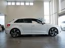 Ａ３ スポーツバック３０ＴＦＳＩ　スポーツ　認定中古車　ＳＬＩＮＥダイナミックリミテッド　（３７５台限定車）　アシスタンスパッケージ　Ａｕｄｉｓｐｏｒｔ１８インチアルミホイール　ＴＶ　マトリクスＬＥＤヘッドライト　バーチャルコックピット（8枚目）