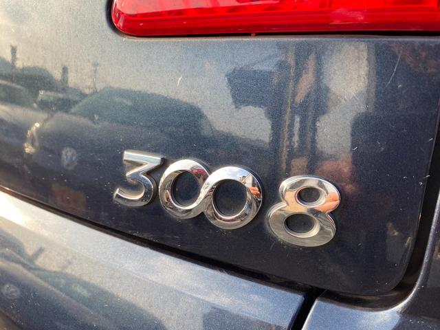 プジョー ３００８