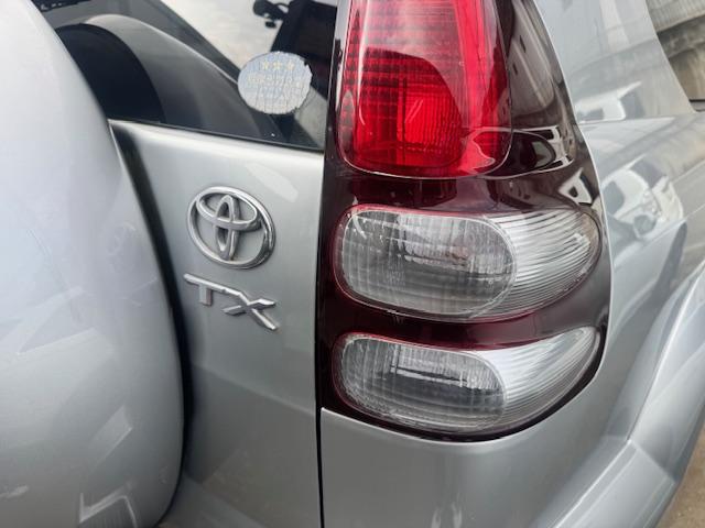 ランドクルーザープラド TX ランドクルーザープラド2.7XT・4WD・サンルーフ・ETC・バックカメラ・サイドバイザー・サイドステップ・HDDナビ・レザー調シートカバー・リヤハードカバー・(17枚目)