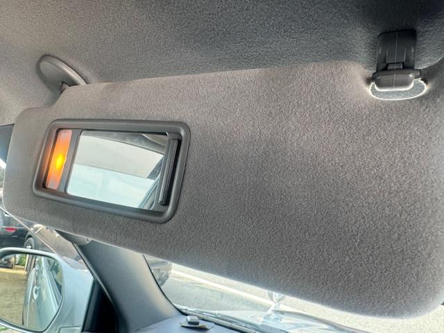 ランドクルーザープラド TX ランドクルーザープラド2.7XT・4WD・サンルーフ・ETC・バックカメラ・サイドバイザー・サイドステップ・HDDナビ・レザー調シートカバー・リヤハードカバー・(37枚目)