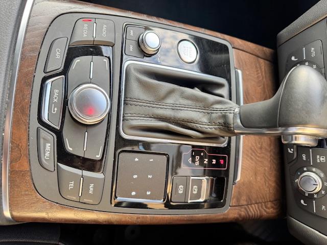 隣接自社整備工場完備！！社外部品の取り付けも承ります！！