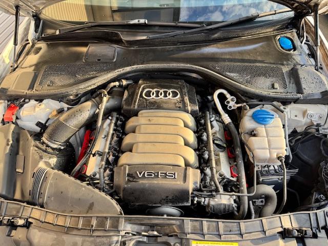 隣接自社整備工場完備！！安心の３カ月３０００ｋｍの無料保証もお付けしております！！