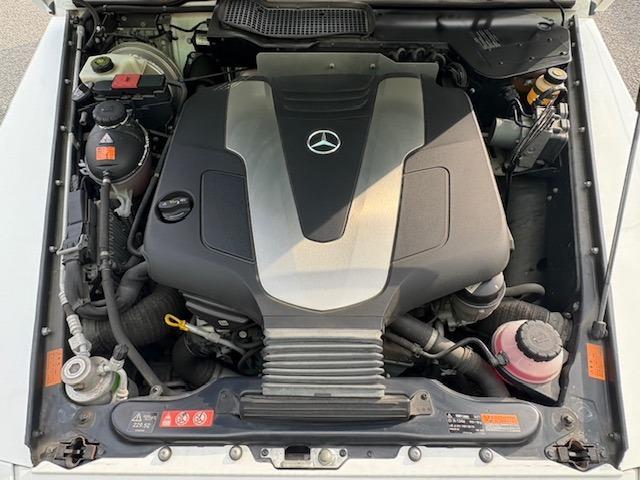 Ｇクラス Ｇ３５０ｄ　ラグジュアリーＰＫＧ　パワーシート　サンルーフ　純正ナビ地デジ　ＥＴＣ　ハーマンカートンサウンド　パドルシフト　全席シートヒーター　取説記録簿付き　スペアキー（26枚目）