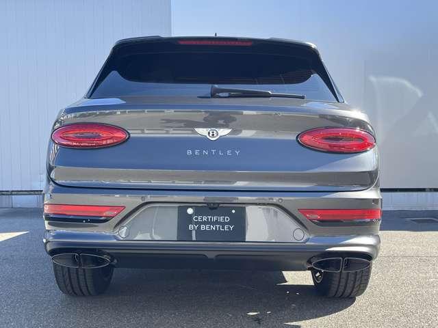 ベンテイガ アズール（3枚目）