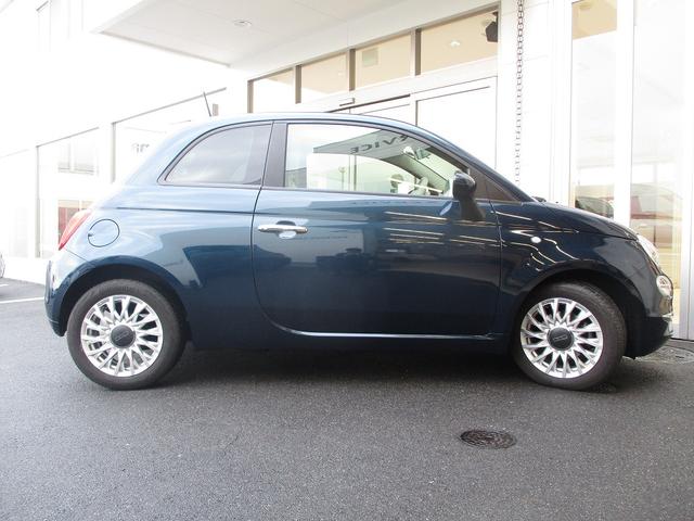 500 エレガンツァ 認定中古車 ディーラー車 限定モデル 純正ディスプレイオーディオ アップルカープレイ アンドロイドオート Bluetooth USB ガラスルーフ 純正15インチアルミホイール キーレス(9枚目)