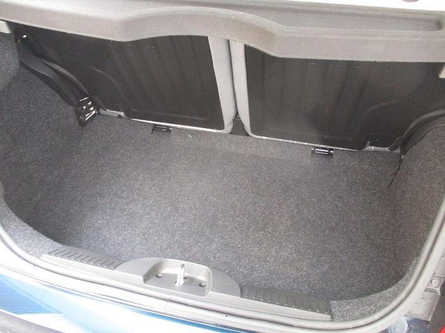 500 エレガンツァ 認定中古車 ディーラー車 限定モデル 純正ディスプレイオーディオ アップルカープレイ アンドロイドオート Bluetooth USB ガラスルーフ 純正15インチアルミホイール キーレス(21枚目)