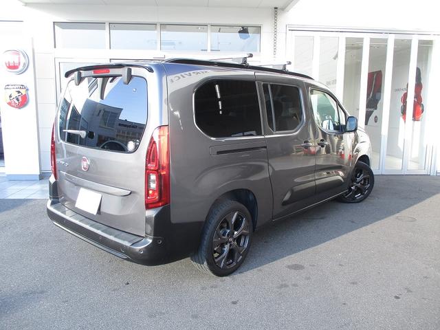 ドブロ マキシ　５　認定中古車　新車保証継承　１００台限定　社外１８インチアルミ　スマートキー　純正ディスプレイオーディオ　ＬＥＤヘッドライト　ルーフレール　アイドリングストップ　アップルカープレイ　アンドロイドオート（7枚目）