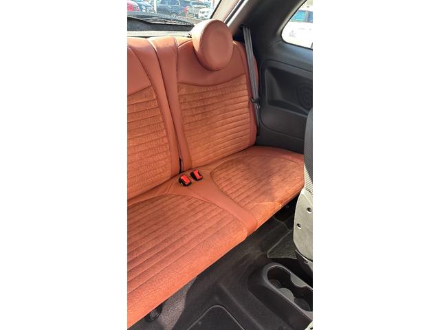 アバルト595 コンペティツィオーネ 認定中古車 RHD MT車 キセノンヘッドライト 純正ディスプレイオーディオ アップルカープレイ アンドロイドオート Bluetooth レコードモンツァマフラー 純正17インチAW サベルトシート(23枚目)