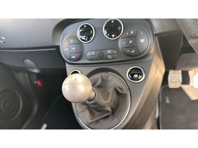 アバルト595 コンペティツィオーネ 認定中古車 RHD MT車 キセノンヘッドライト 純正ディスプレイオーディオ アップルカープレイ アンドロイドオート Bluetooth レコードモンツァマフラー 純正17インチAW サベルトシート(26枚目)