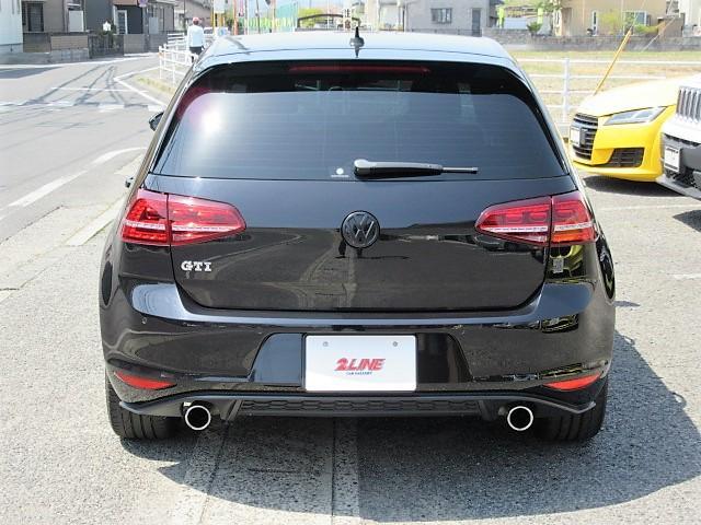 フォルクスワーゲン ゴルフｇｔｉ ベースグレード ６速ｍｔ ｄｃｃパッケージ レーダークルーズ 衝突軽減 ディスカバープロ バックカメラ 229 8万円 平成27年 2015年 岡山県 中古車 価格 Com