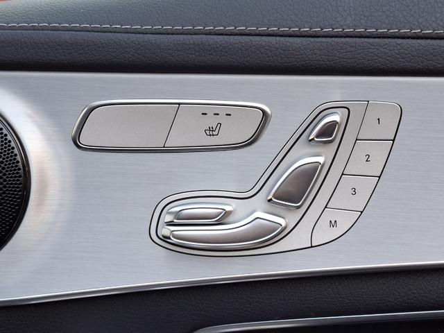 GLC GLC200 スポーツ 禁煙車 レーダーセーフティ 衝突軽減 ブラインドスポット 360°カメラ サイドステップ LEDヘッドライト シートヒーター 純正ナビ バックカメラ フルセグTV Bluetooth ETC ドラレコ(23枚目)