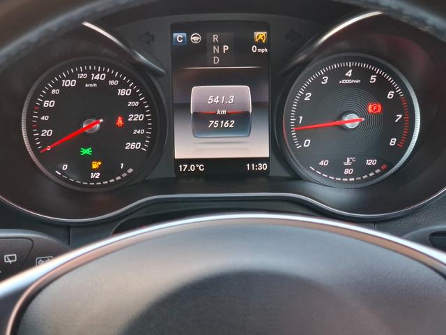 GLC GLC200 スポーツ 禁煙車 レーダーセーフティ 衝突軽減 ブラインドスポット 360°カメラ サイドステップ LEDヘッドライト シートヒーター 純正ナビ バックカメラ フルセグTV Bluetooth ETC ドラレコ(28枚目)