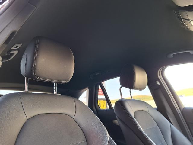 GLC GLC200 スポーツ 禁煙車 レーダーセーフティ 衝突軽減 ブラインドスポット 360°カメラ サイドステップ LEDヘッドライト シートヒーター 純正ナビ バックカメラ フルセグTV Bluetooth ETC ドラレコ(37枚目)