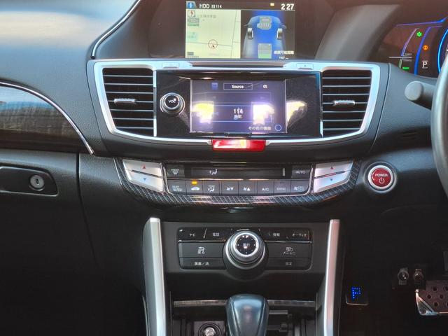 アコードハイブリッド ＥＸ　禁煙車　無限エアロ　ＲＳＲ車高調　ＷＯＲＫ１９インチ　衝突軽減　車線逸脱　レーダークルーズ　パワーシート　革調シートカバー　純正ナビ　フルセグＴＶ　Ｂｌｕｅｔｏｏｔｈ　バックカメラ　ＥＴＣ　ドラレコ（13枚目）