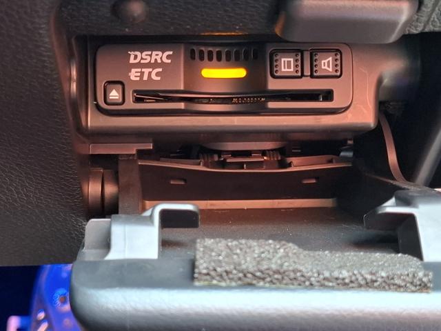 アコードハイブリッド ＥＸ　禁煙車　無限エアロ　ＲＳＲ車高調　ＷＯＲＫ１９インチ　衝突軽減　車線逸脱　レーダークルーズ　パワーシート　革調シートカバー　純正ナビ　フルセグＴＶ　Ｂｌｕｅｔｏｏｔｈ　バックカメラ　ＥＴＣ　ドラレコ（20枚目）