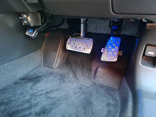 アコードハイブリッド ＥＸ　禁煙車　無限エアロ　ＲＳＲ車高調　ＷＯＲＫ１９インチ　衝突軽減　車線逸脱　レーダークルーズ　パワーシート　革調シートカバー　純正ナビ　フルセグＴＶ　Ｂｌｕｅｔｏｏｔｈ　バックカメラ　ＥＴＣ　ドラレコ（35枚目）