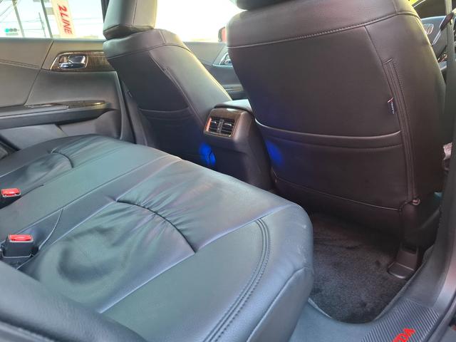 アコードハイブリッド ＥＸ　禁煙車　無限エアロ　ＲＳＲ車高調　ＷＯＲＫ１９インチ　衝突軽減　車線逸脱　レーダークルーズ　パワーシート　革調シートカバー　純正ナビ　フルセグＴＶ　Ｂｌｕｅｔｏｏｔｈ　バックカメラ　ＥＴＣ　ドラレコ（36枚目）