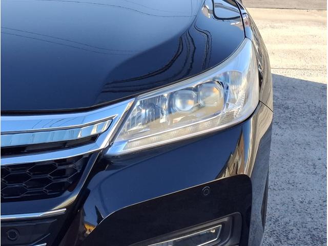 アコードハイブリッド ＥＸ　禁煙車　無限エアロ　ＲＳＲ車高調　ＷＯＲＫ１９インチ　衝突軽減　車線逸脱　レーダークルーズ　パワーシート　革調シートカバー　純正ナビ　フルセグＴＶ　Ｂｌｕｅｔｏｏｔｈ　バックカメラ　ＥＴＣ　ドラレコ（48枚目）